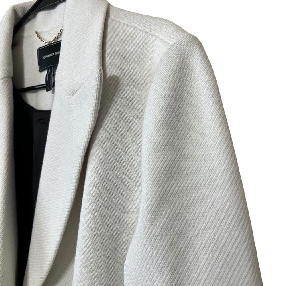 BCBGMAXAZRIA Women’s Ivory Color Long Jacket Pea Coat Size Large - Picture 2 of 7